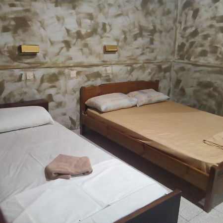 Hotel Feron Atene Esterno foto